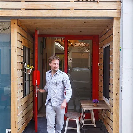 Hip Albergue